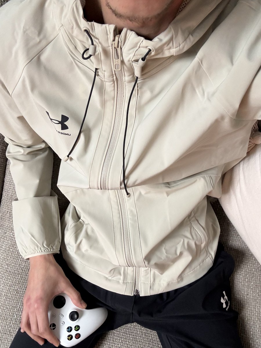 Hotssfr 2K tweet media