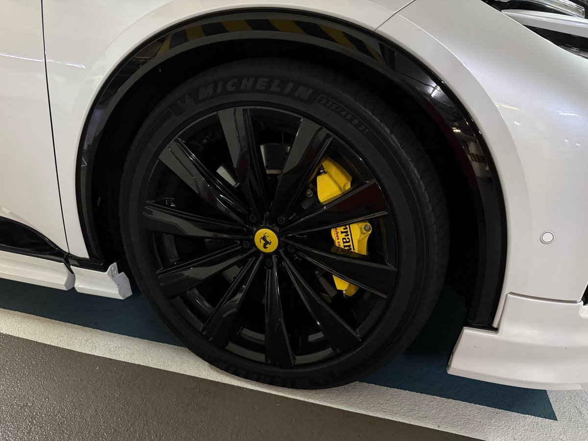 Absolut_Sabs tweet media