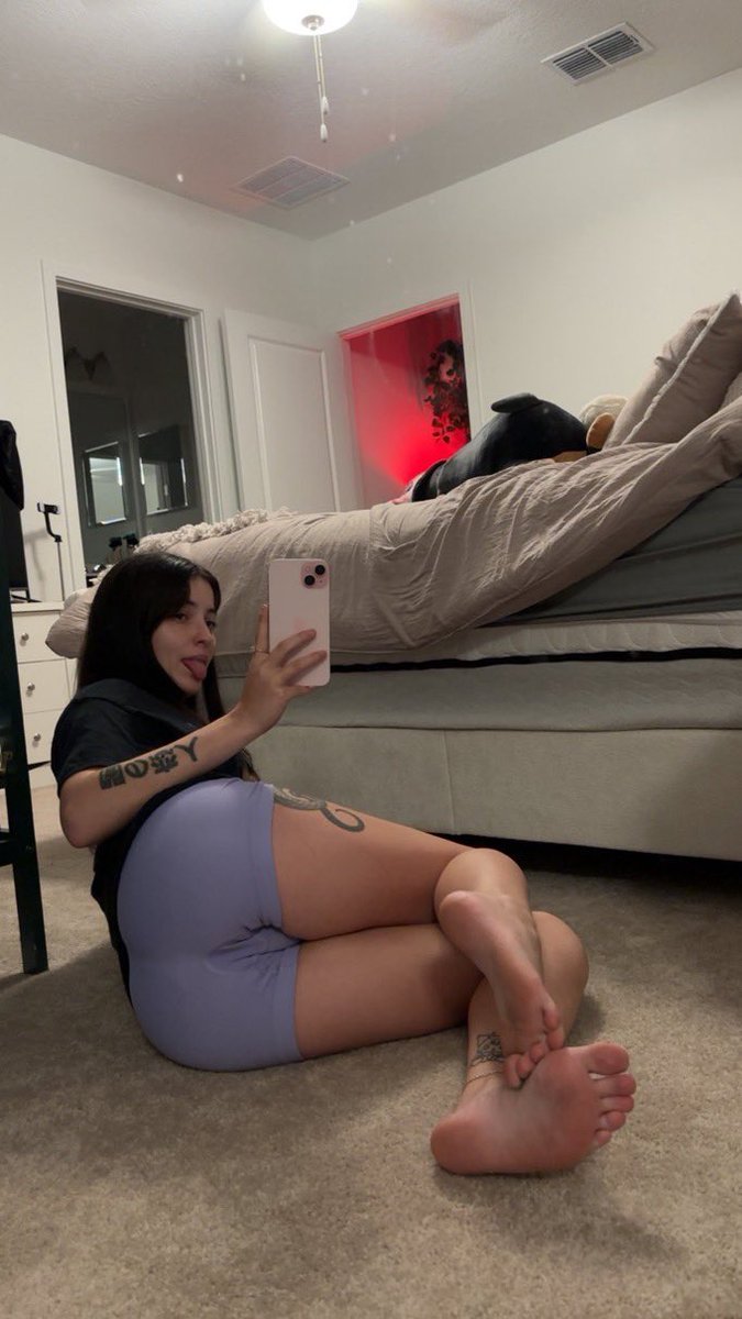 Kelsey🥀 tweet media