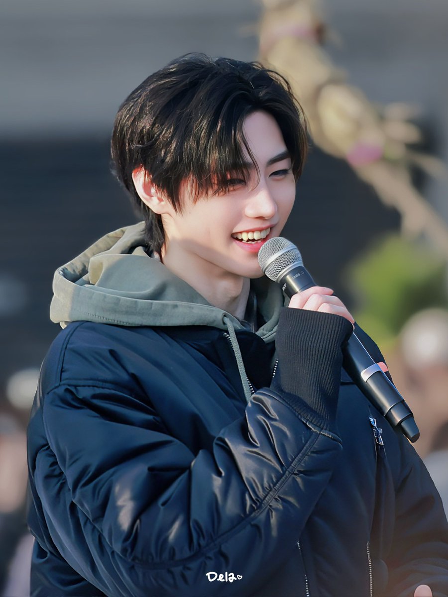 데라유♡ tweet media