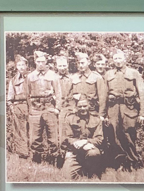 Truluck_Wilts's tweet image. One Man &amp;amp; His #Dog in #Dorset: the Creech Barrow Seven - or the ‘Secret Seven’. #Memorial to 7 members of Churchill’s secret army of volunteer stay-behind parties whose mission was to remain concealed in the event of a German invasion then harass the enemy from the rear.