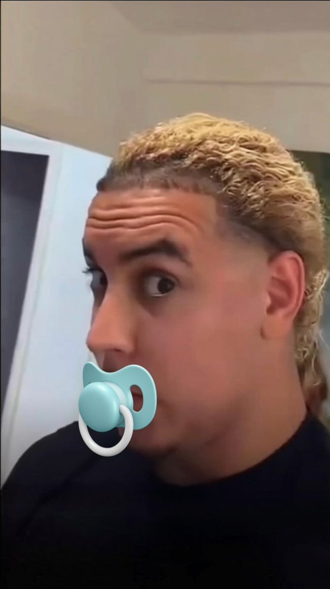 Jocelyn David ⚜️(PQ) tweet media