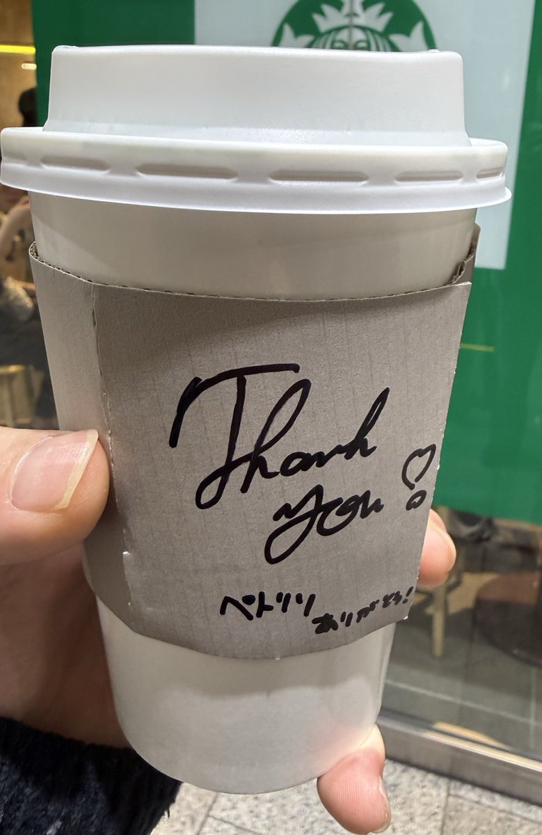 ペトリリ tweet media