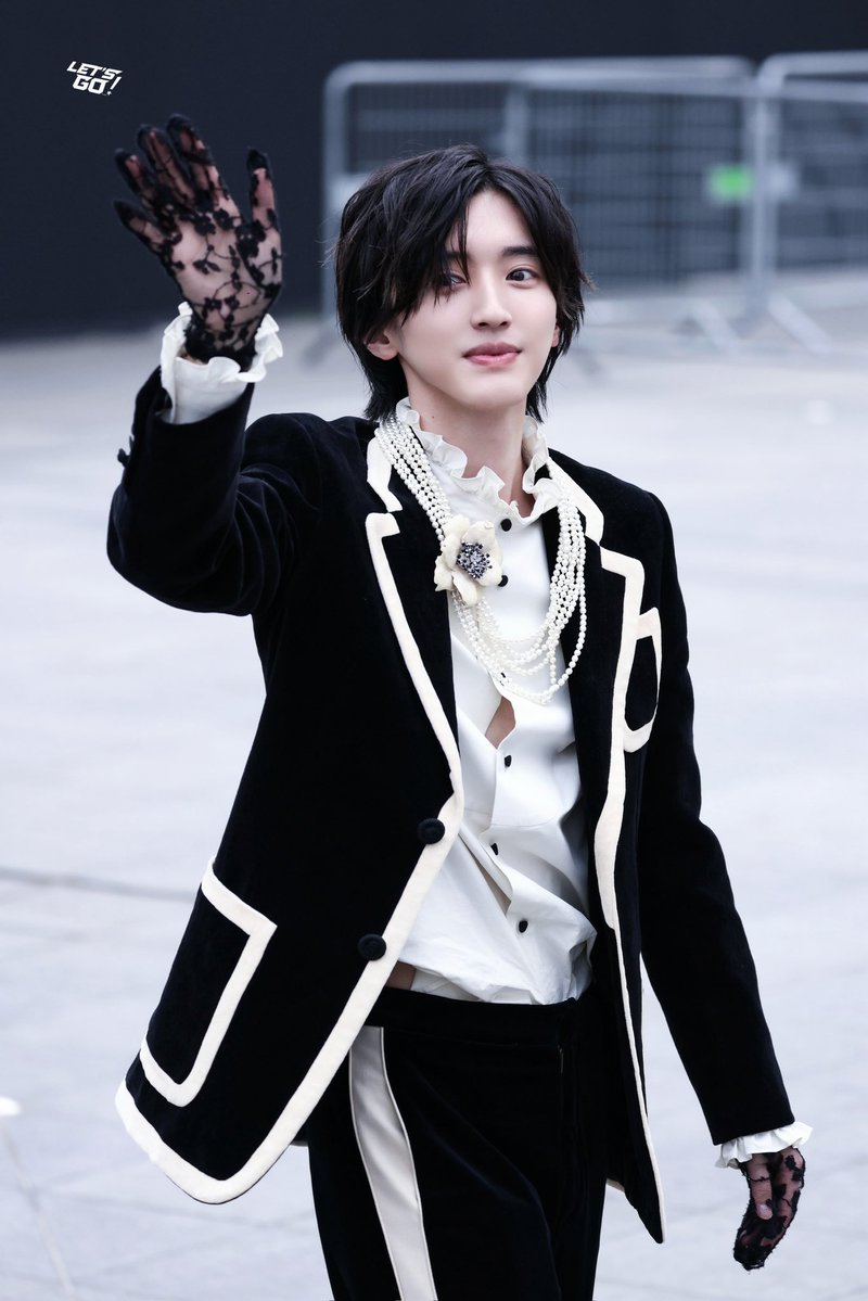 ʟᴇᴛ’s ɢᴏ! tweet media