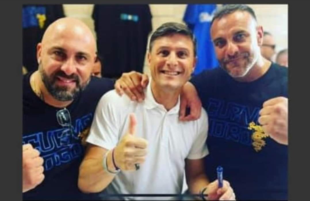 Il Vate di Cascais tweet media