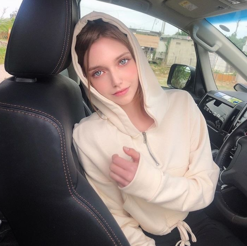 アンジェリカ◦サフチェンコ tweet media