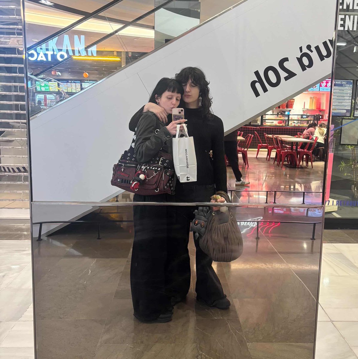 trannynsect tweet media