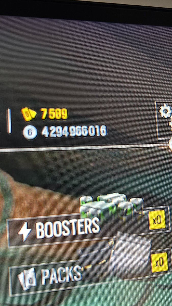 الملك الإله tweet media