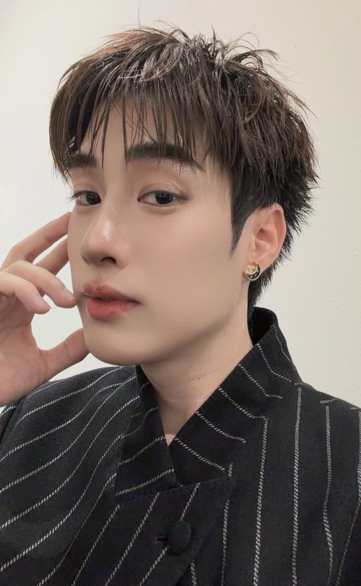 บอบอ tweet media