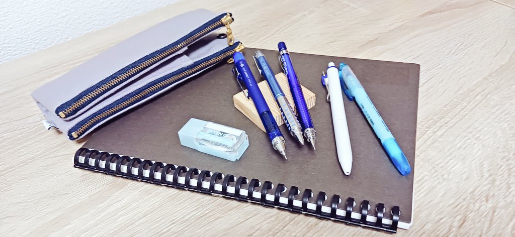 いかのさしみ tweet media