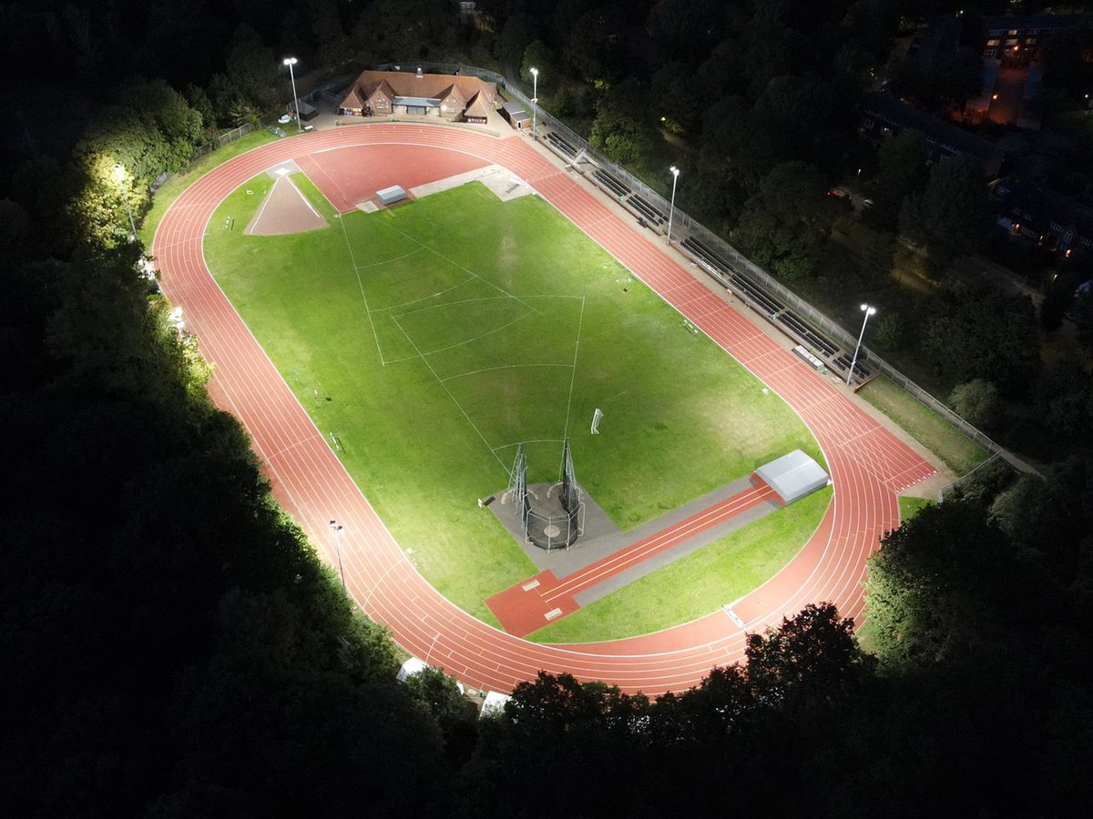 ArmadilloLED's tweet photo. Precisely calculated, in-house designed illumination hits every athletics standard at Tooting Bec Athletic Track – uniform glow across the full circuit, infield and stands, with minimal controlled overspill – turning night sessions into competition-ready action. https://t.co/KDjd8EmEXD