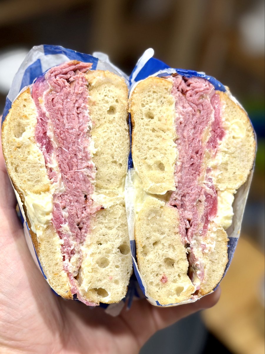 Czech Please tweet media