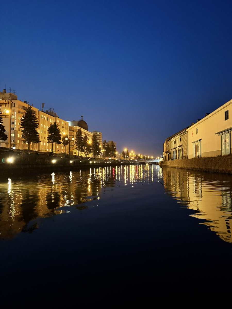 しずく tweet media