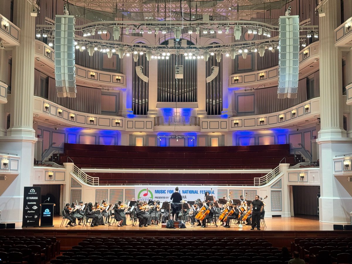 Rogers Middle School tweet media