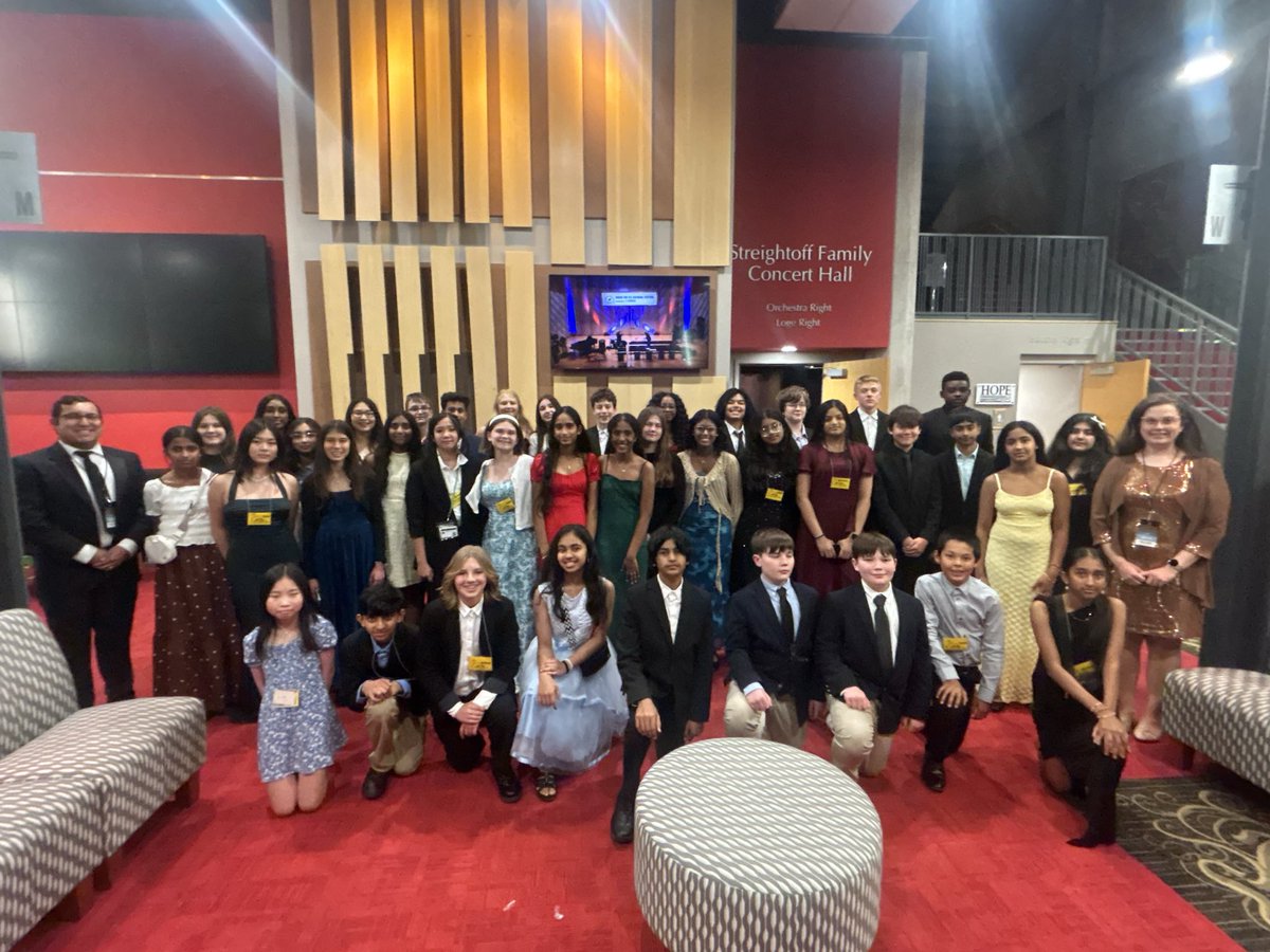 Rogers Middle School tweet media