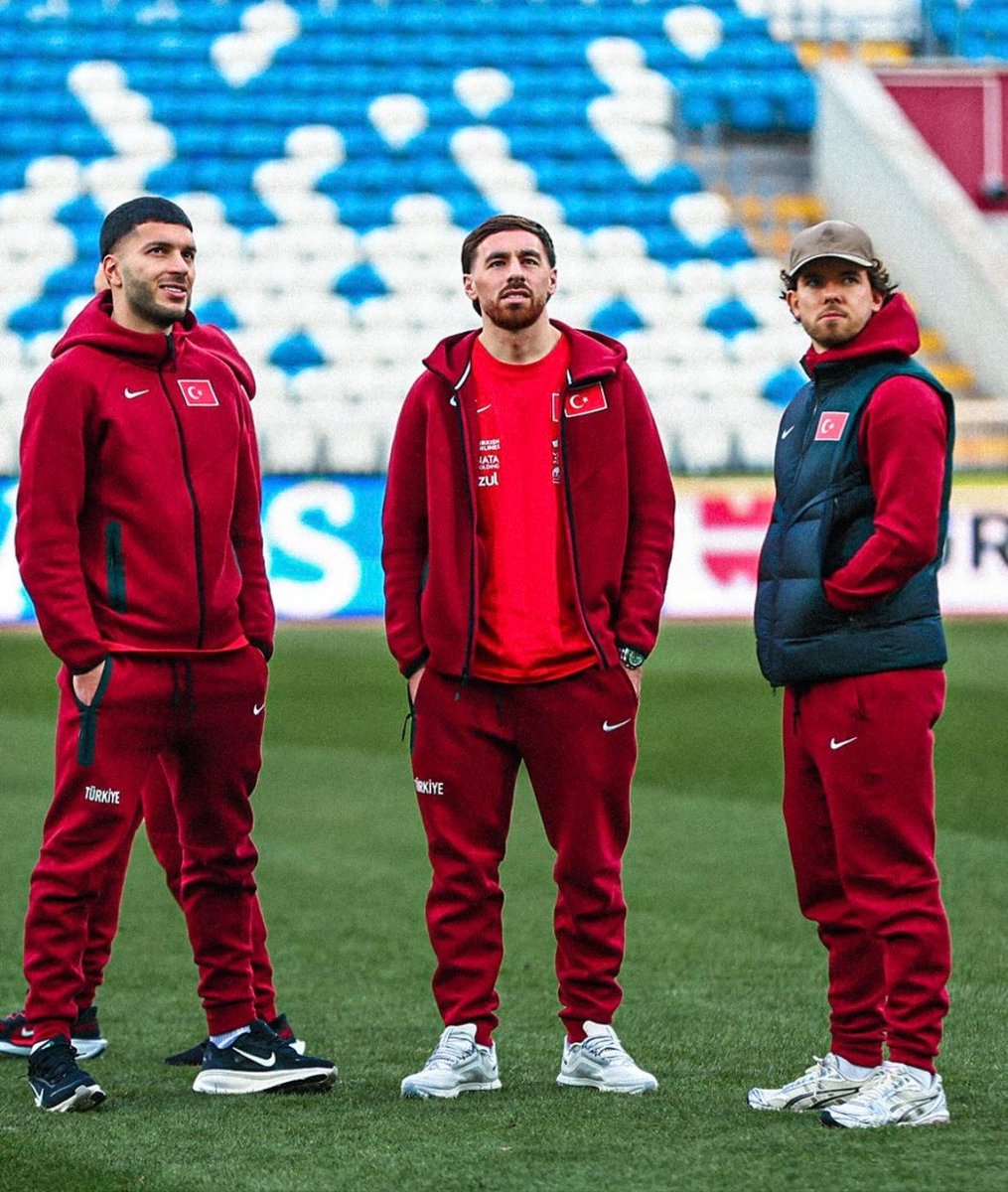 yes context tweet media