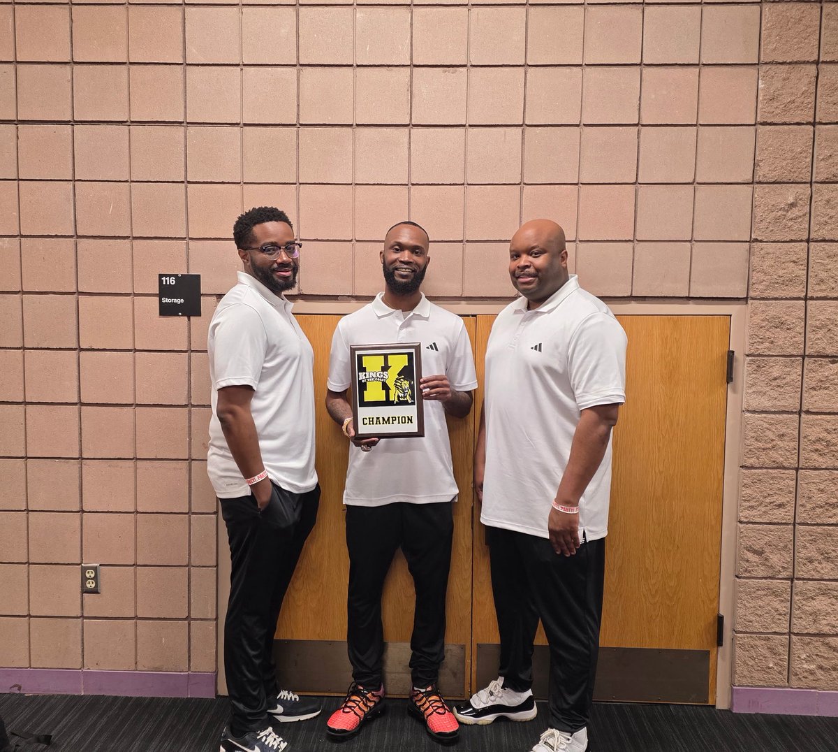 YagBallers tweet media