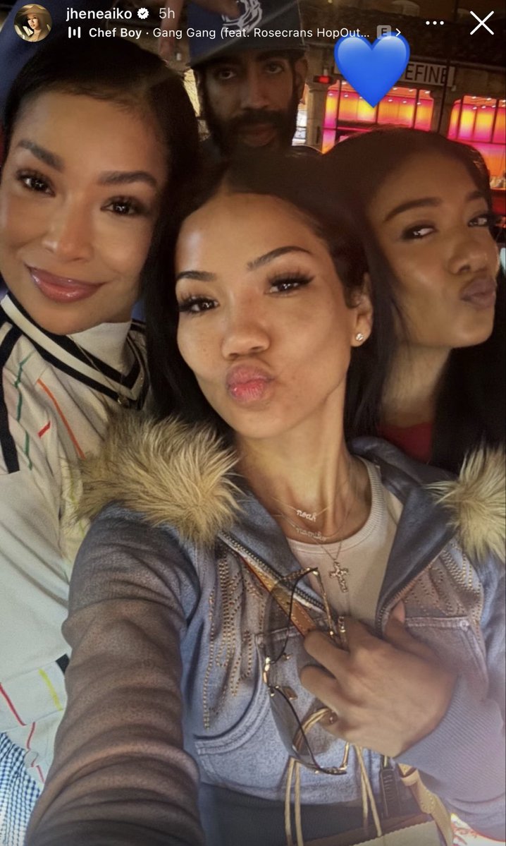 Bodega Baddie tweet media