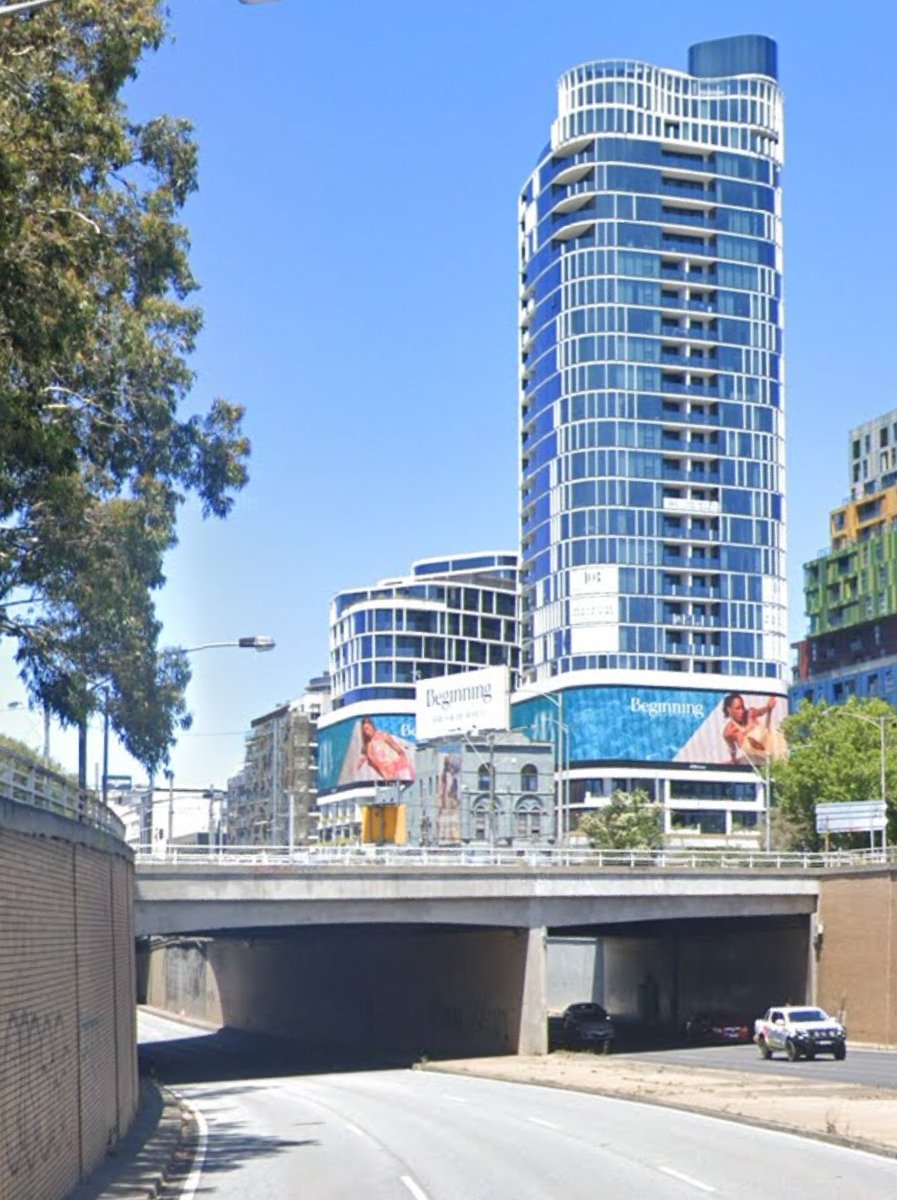 Peak Hour Images tweet media