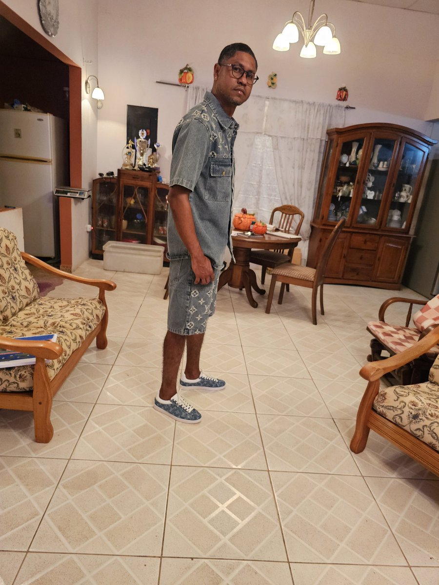 Xavier La Guerre tweet media
