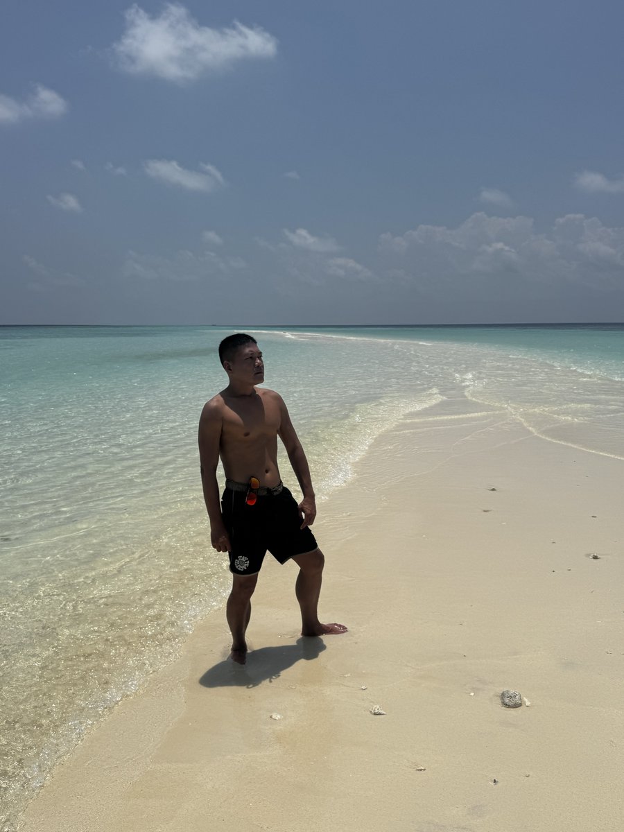 龍王號 tweet media