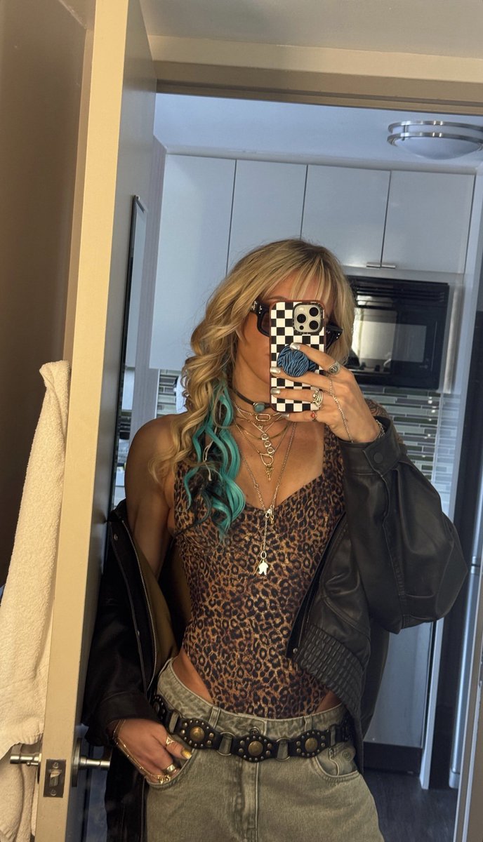 Sol Ruca tweet media