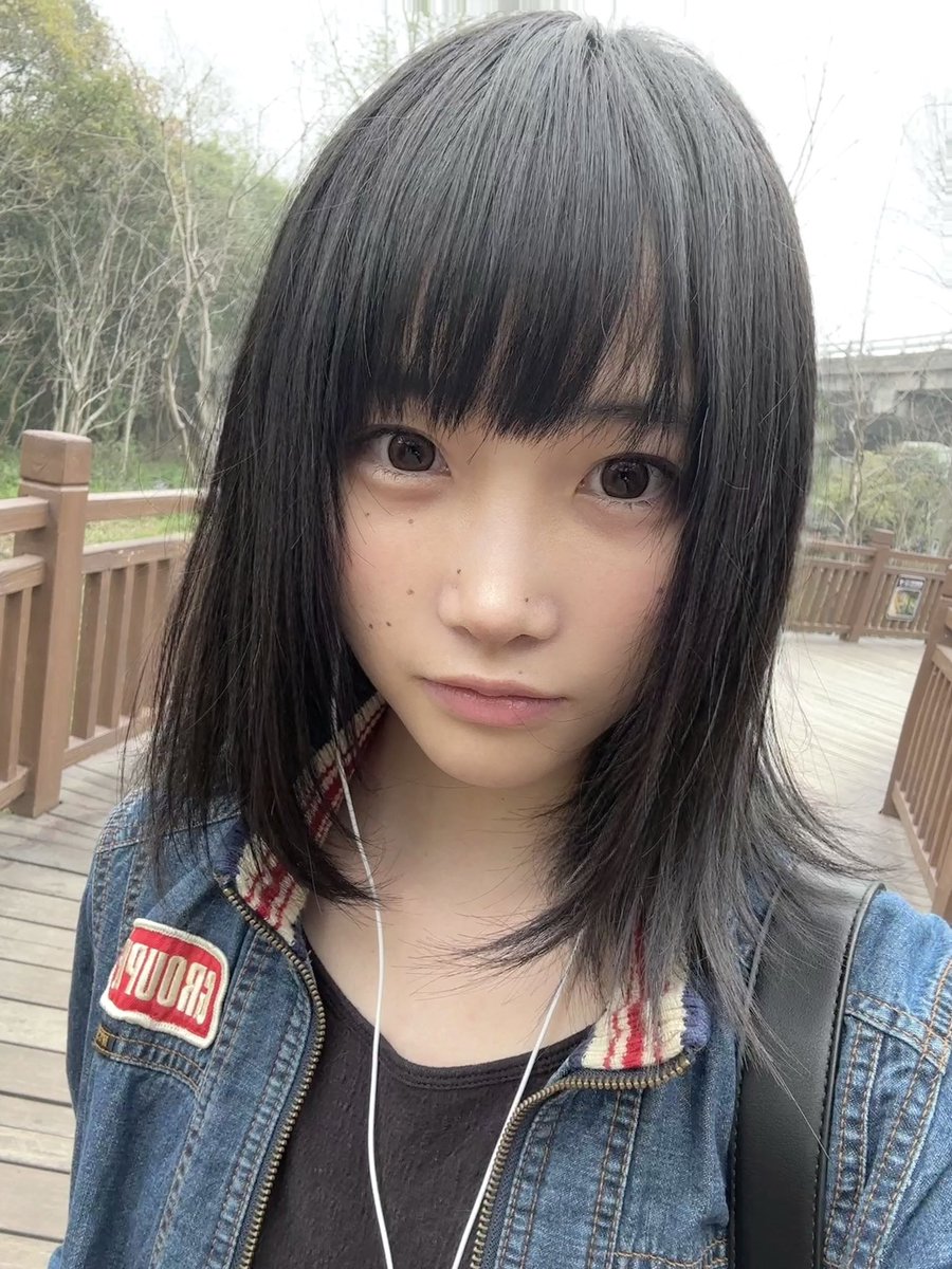 谁在切洋葱 tweet media