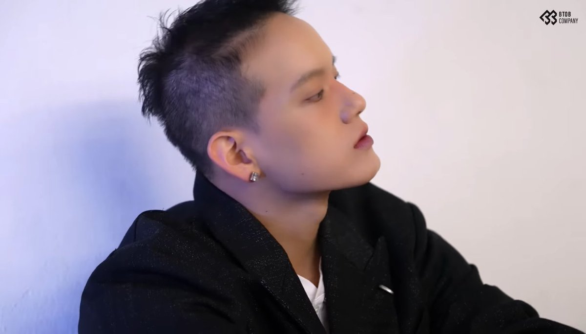 ๋ฆ๋๋๐ง tweet media