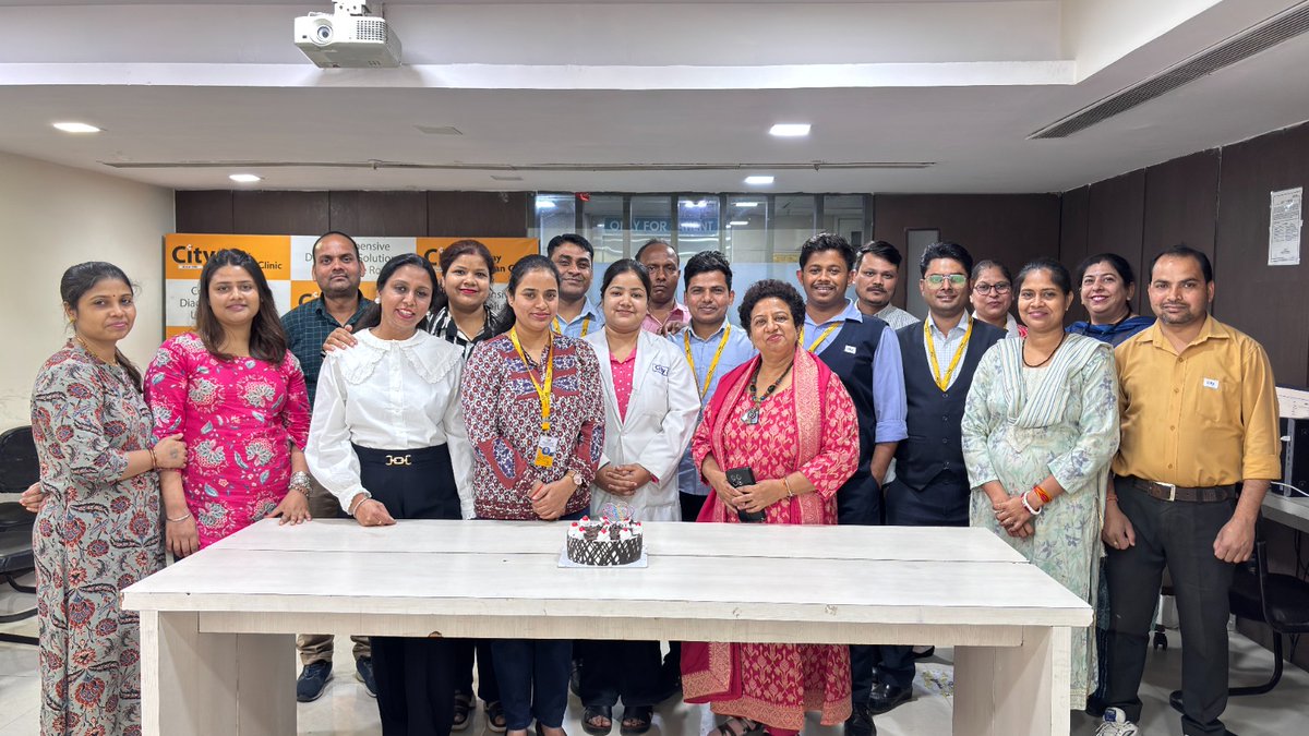 CityXrayClinic's tweet image. 🎉 Cheers to our March Birthday Stars! 🎂🎈
A big shoutout to our amazing team members celebrating their special day this month! Wishing you joy, success, &amp;amp; good health always. 🌟🥳

#HappyBirthday #Cityxray #workfamily #Healthcare #diagnostics #StaffBirthday #EmployeesBirthday
