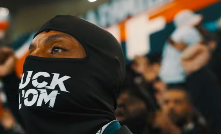 OManiaque tweet media