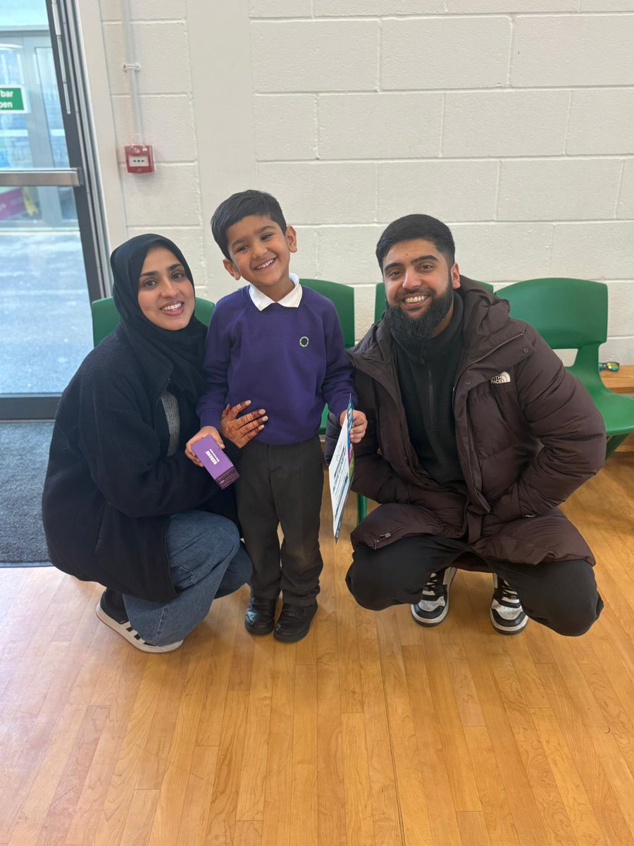 olive_bburn's tweet image. Proud parents joined us at our end of term celebration assembly.
#Service
#Teamwork
#Ambition
#Respect 
#WeAreStar