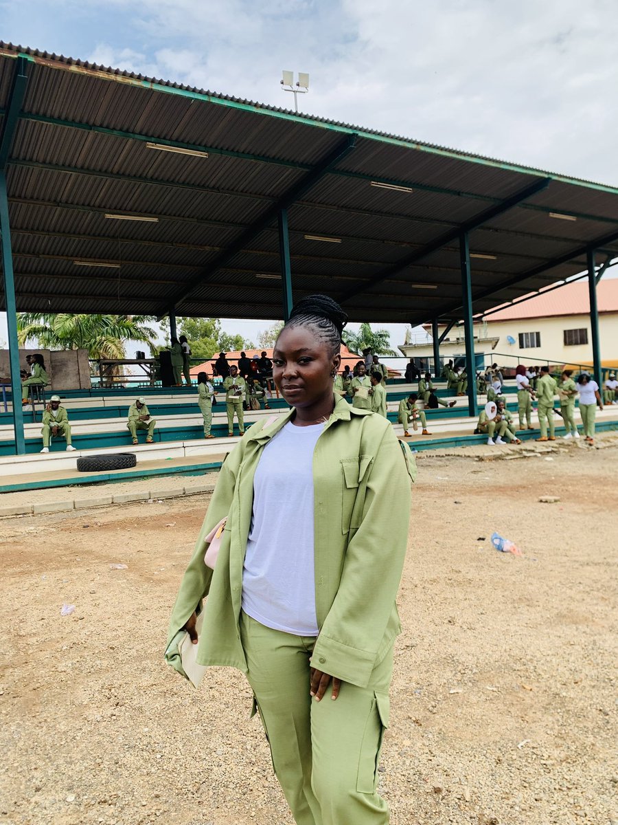 TESSA💜 tweet media