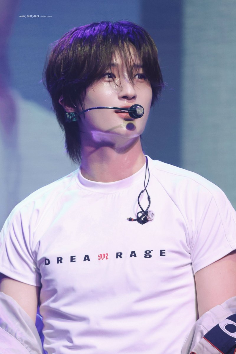 user_1997_0219's tweet photo. [𝐇𝐐] 260329
DKB FAN-CON <𝐁𝐋𝐀𝐂𝐊 𝐎𝐔𝐓> 1부

이 얼굴 보면 감탄사밖에 안 나옴🔊🔊🔊

#이창민 #E_CHAN #다크비 #DKB 
#DKB_FANCON #BLACK_OUT https://t.co/tmXRRYOtfj