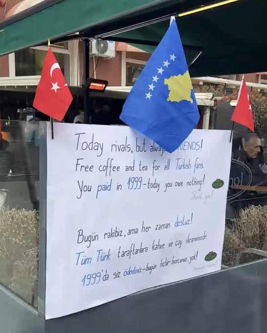 Silüet Hanım ❤️ 🌺 tweet media