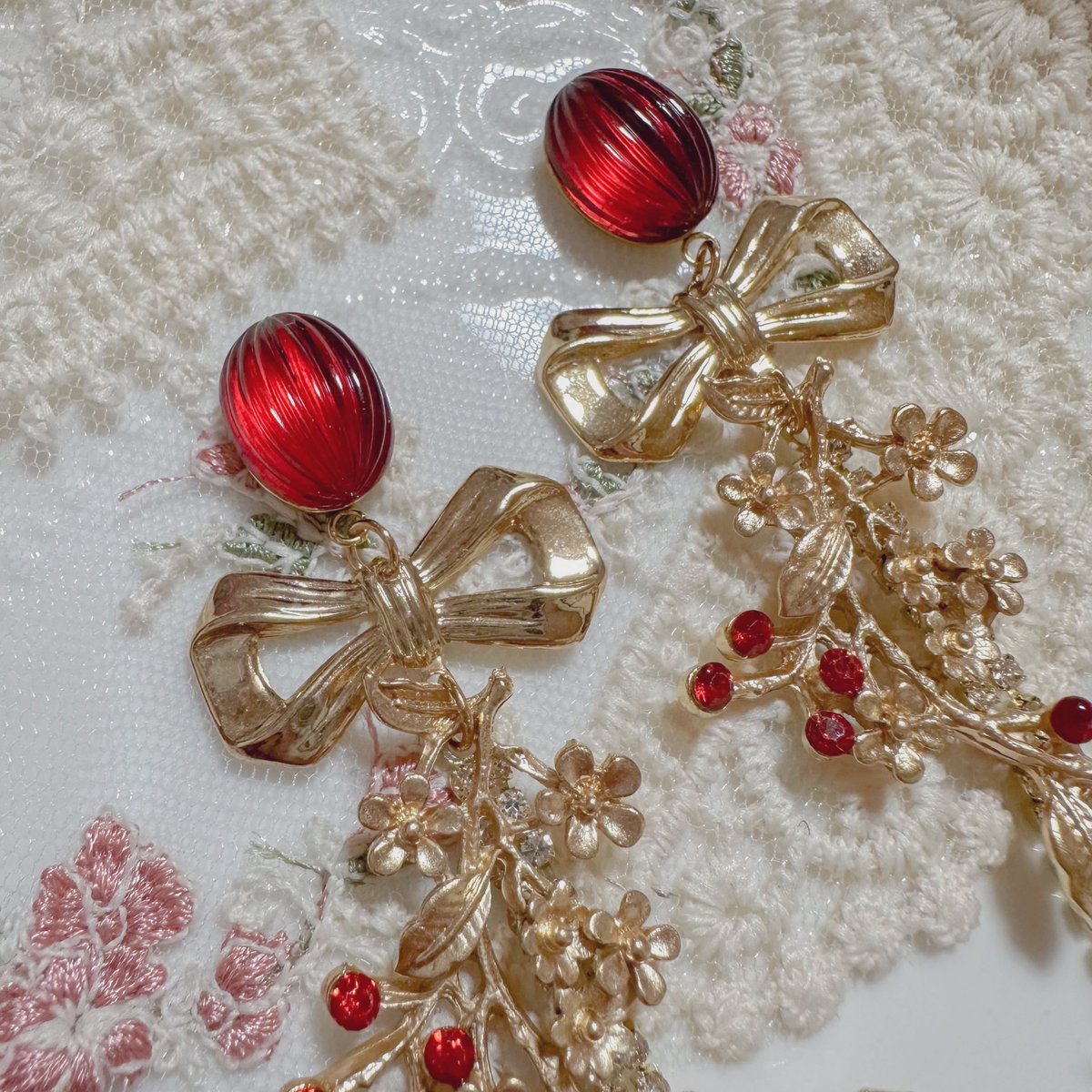 𝙲𝙷𝙰𝚁𝙼𝙴𝙴𝙴. 🎀4/3 21:00-Online ♩ tweet media