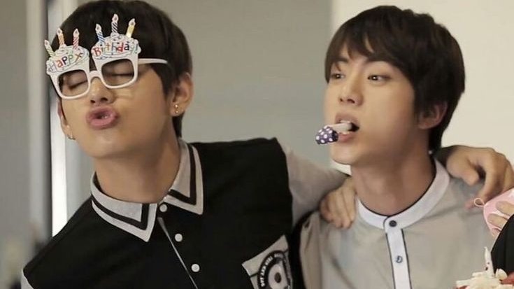 l☆rà⁷ ⋆ tweet media