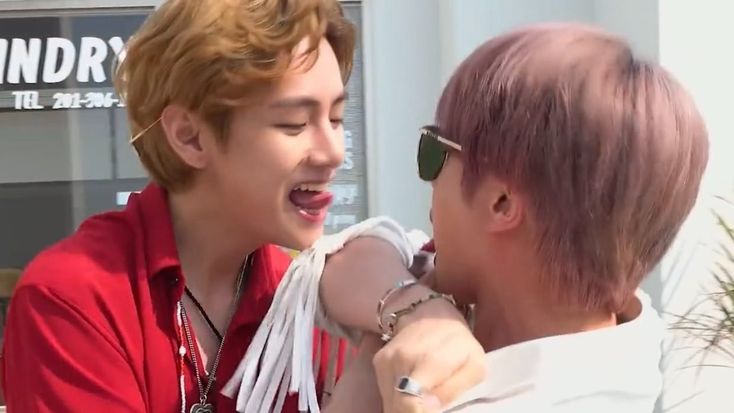 l☆rà⁷ ⋆ tweet media