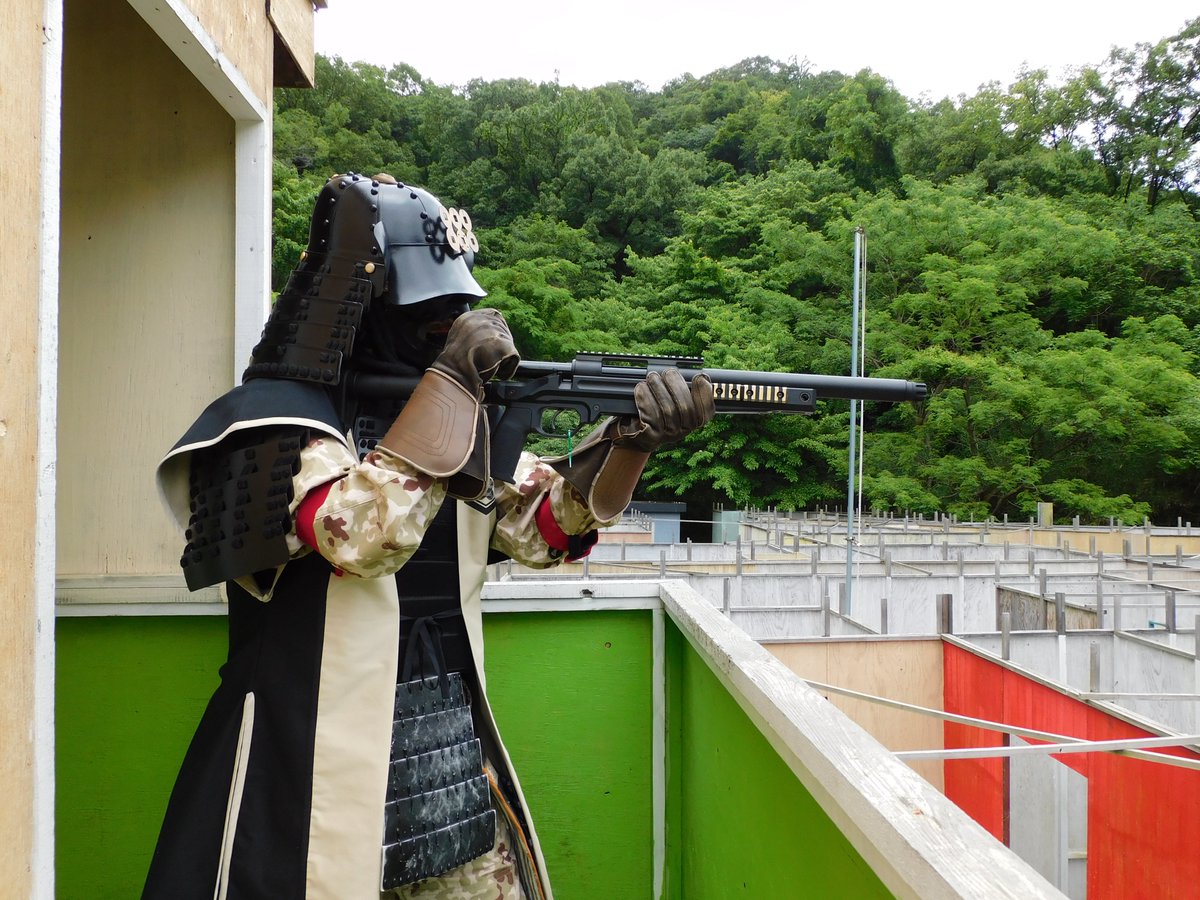 ソロミツ tweet media