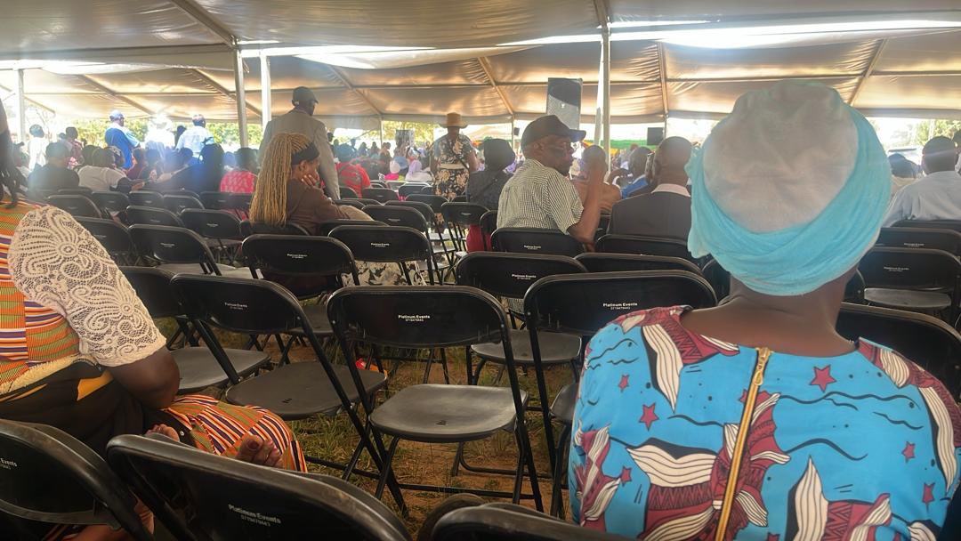 WCOZIMBABWE's tweet photo. Women stood in full force behind the Zimbabwe Gender Commission during public hearings at Epworth Local Board.
#ConstitutionAmendment3
#ProtectZGC https://t.co/gdyfCrjFc6