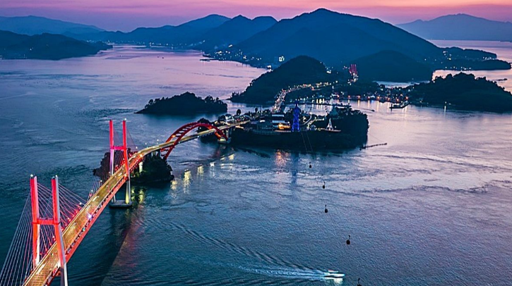 오로라 tweet media