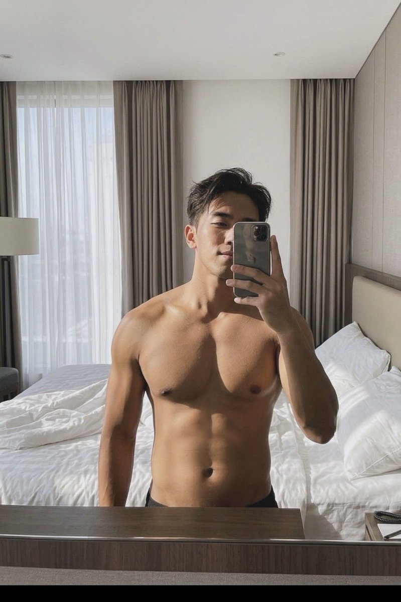 ManFeed🍆 tweet media