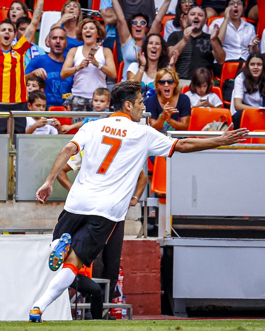 Valencia CF tweet media