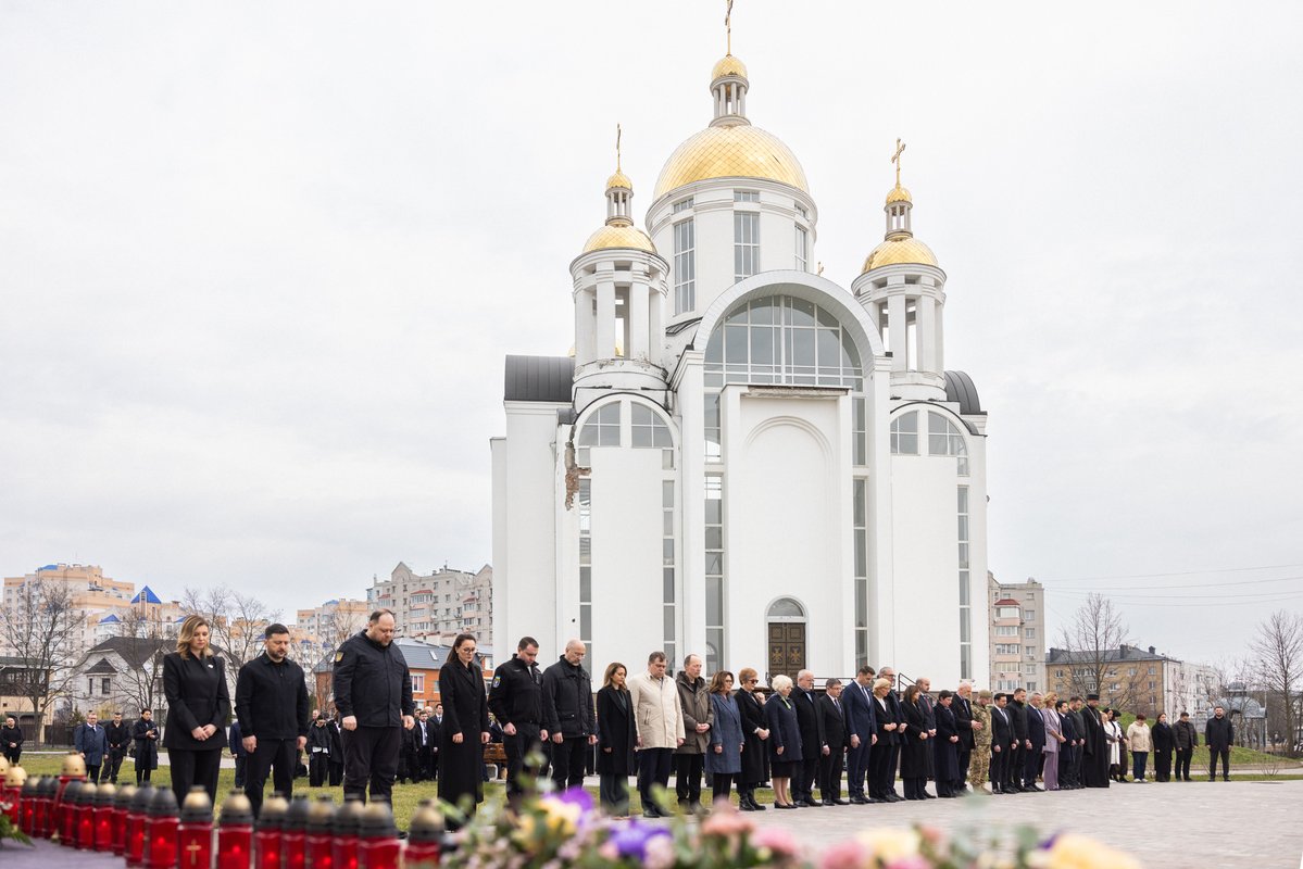 Volodymyr Zelenskyy / Володимир Зеленський tweet media