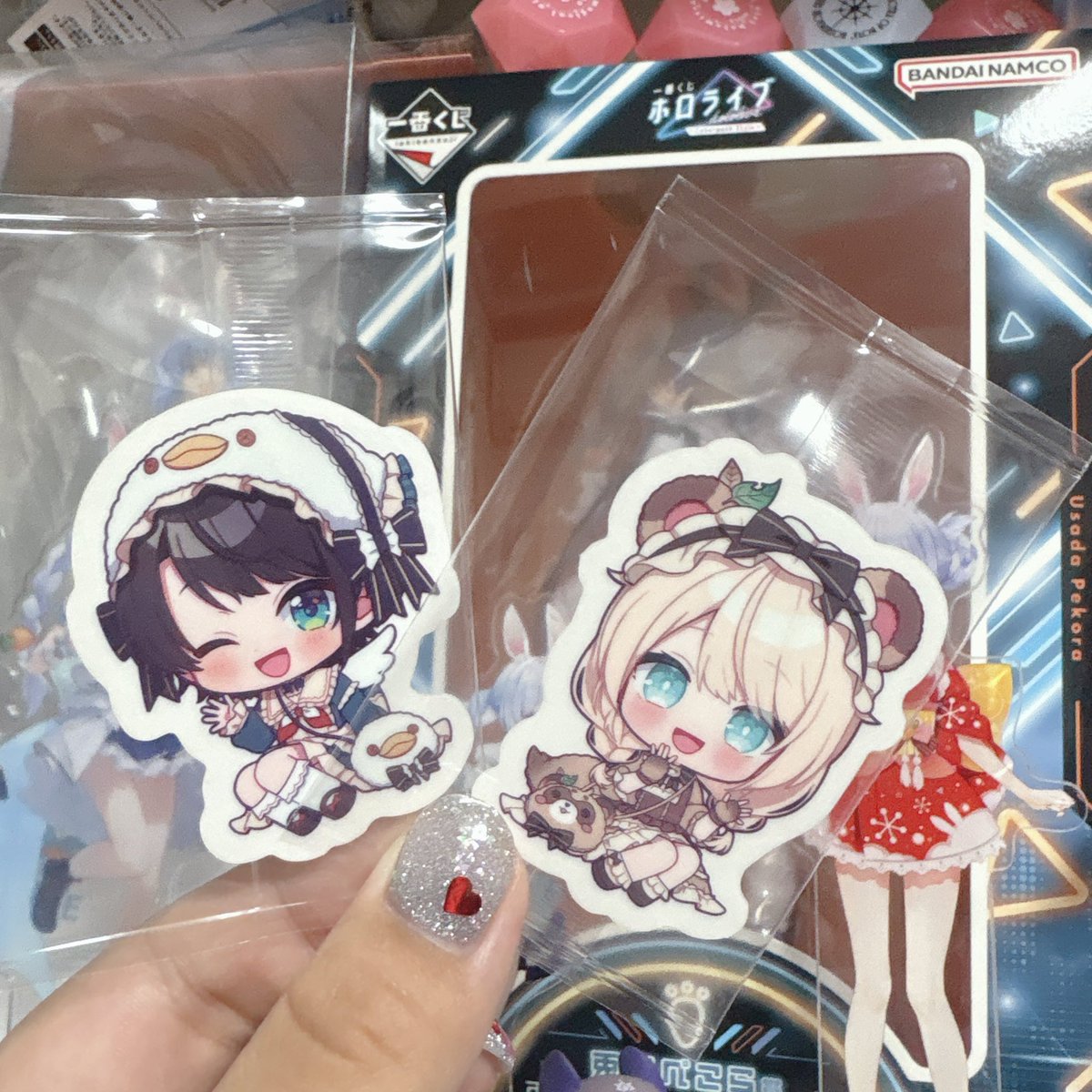 peeekoraaa35's tweet photo. ホロライブのチョコクランチ今回予約してないんだけどコンビニに２個残ってたから飼ってみたら🍃🚑だった😊

👯🌸と交換してくれる方いないですかね… https://t.co/L9wvRiW4vl