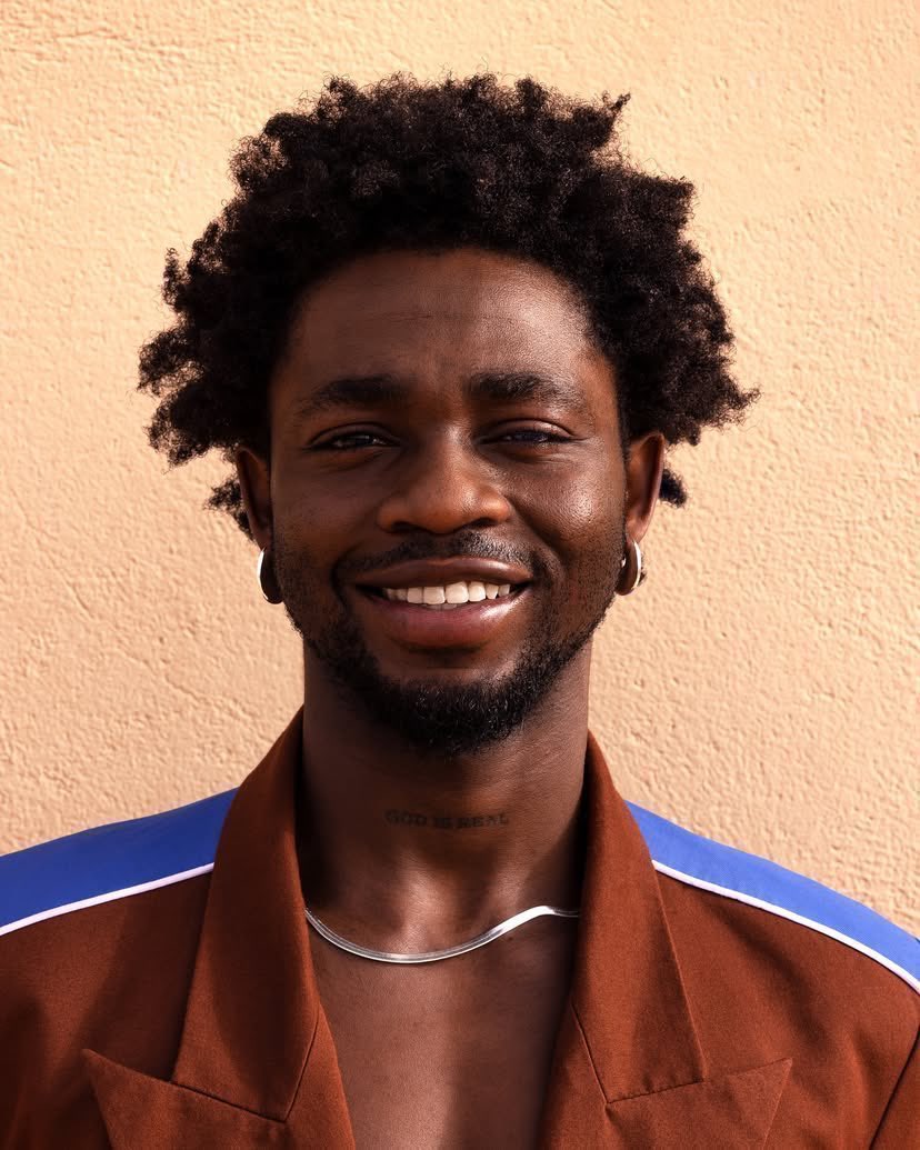 THE DEBUT HUB tweet media