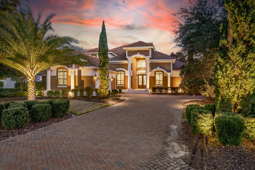 GolfRealtyLINKS's tweet photo. Powered By: https://t.co/Jah9oyFD0F
Fabulous FLORIDA Golf Home Listing!
Destin, FL / Regatta Bay Golf & CC
4 BR / 4 BA / 4385 SQ FT / $1,899,997
Photos & More >https://t.co/d9LM5ry91k
#golfliving | #golfhomes | #golfcommunities https://t.co/jCBXSxlfUj