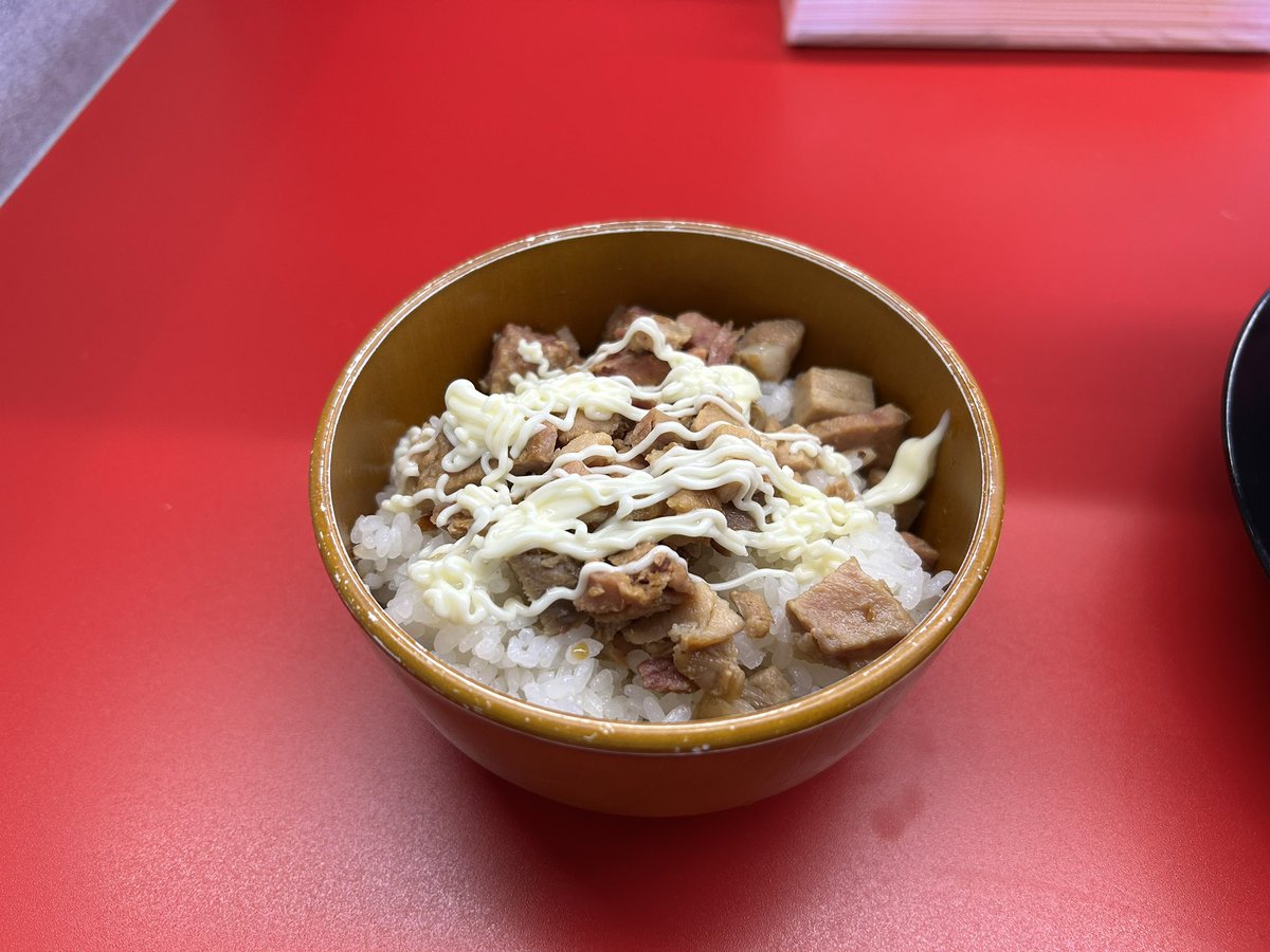 ラーメン食べられないマン tweet media