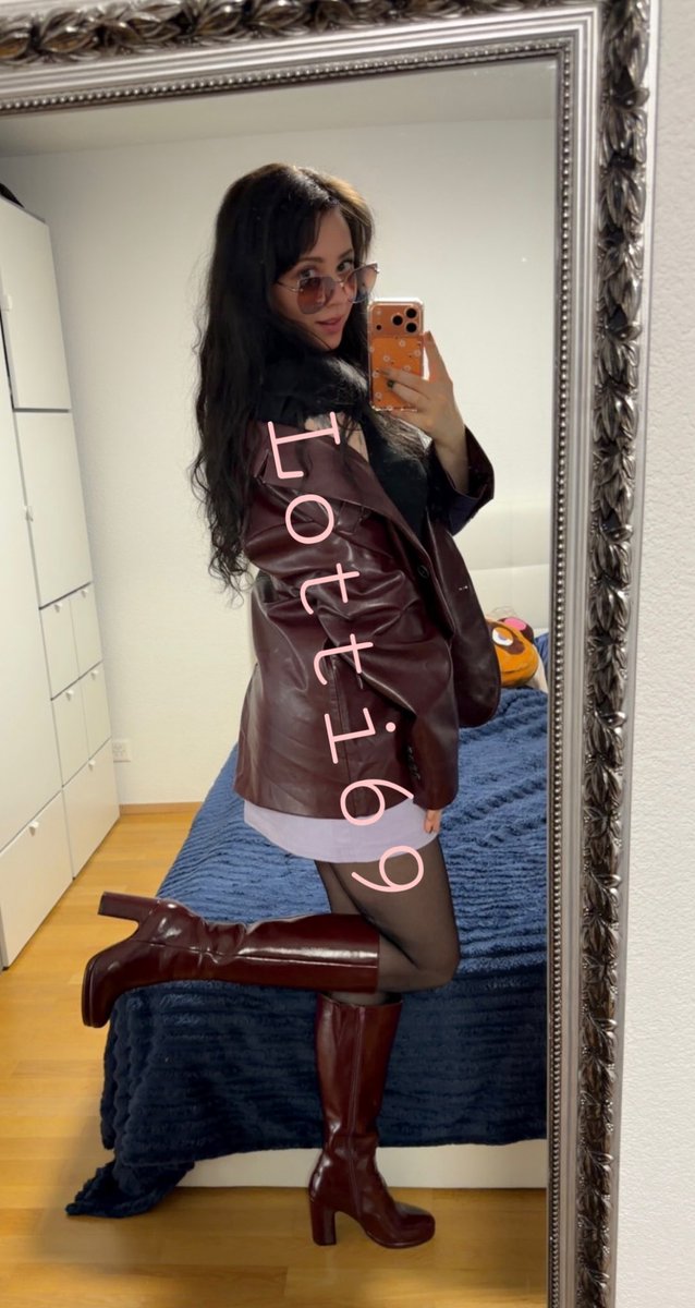 HLotti23's tweet photo. Schnauze voll von den ganzen Dickpics hier!! Ich denke das wird ein Spaß sein, die Bilder an deine Mutter zu senden 😂😂😂😂👍🏼👍🏼

Ich brauch Männer mit Respekt. Wo sind die?!
#femdom #bdsm #feetfetish #nylon #pantyhose #feetworshi̇p #Herrin #trampling #mistress https://t.co/KPcAB4xy9o