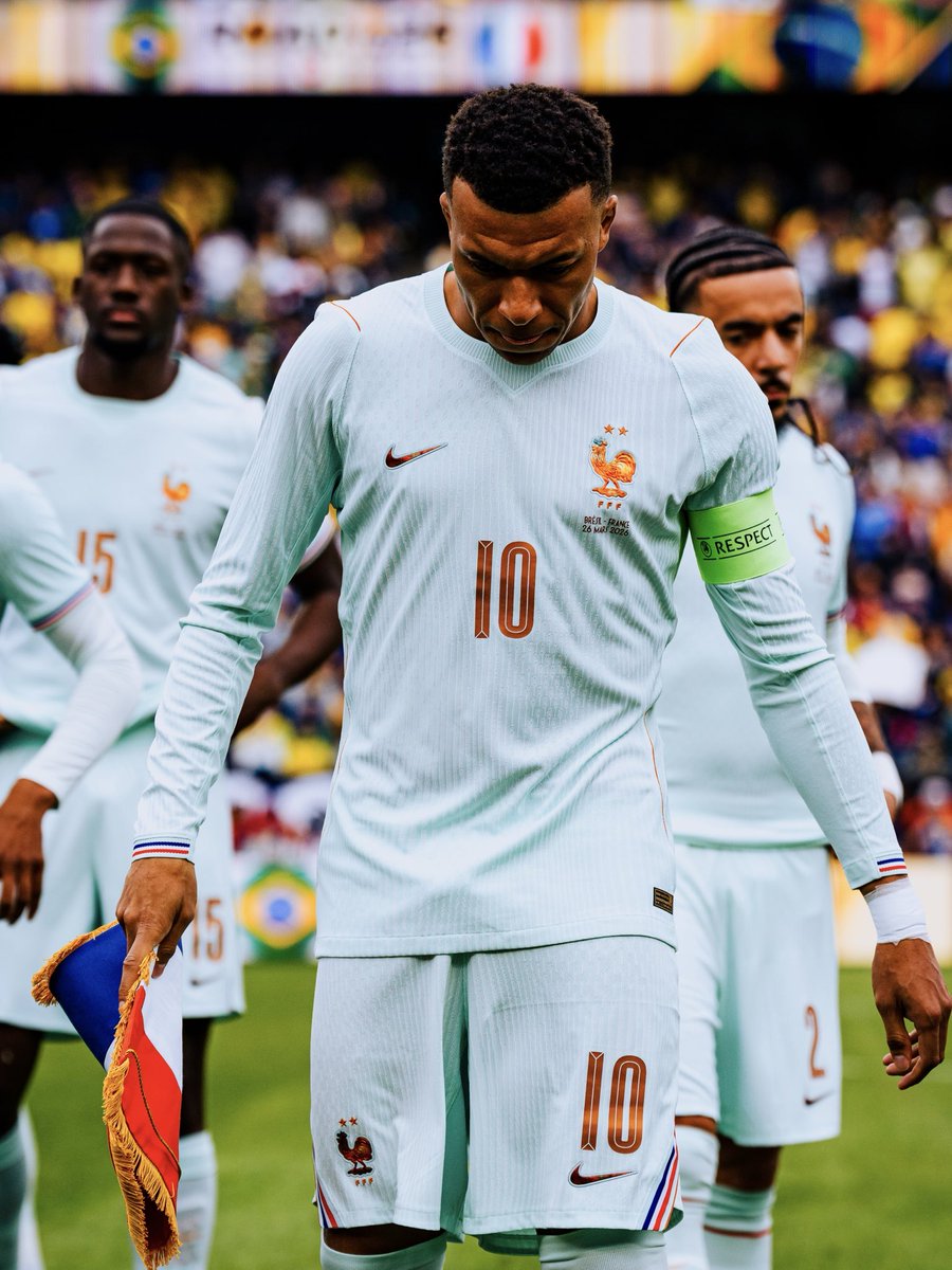 King Mayol 👑 tweet media