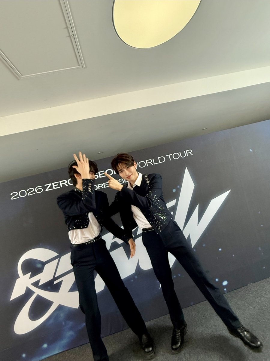 mari🍃 tweet media